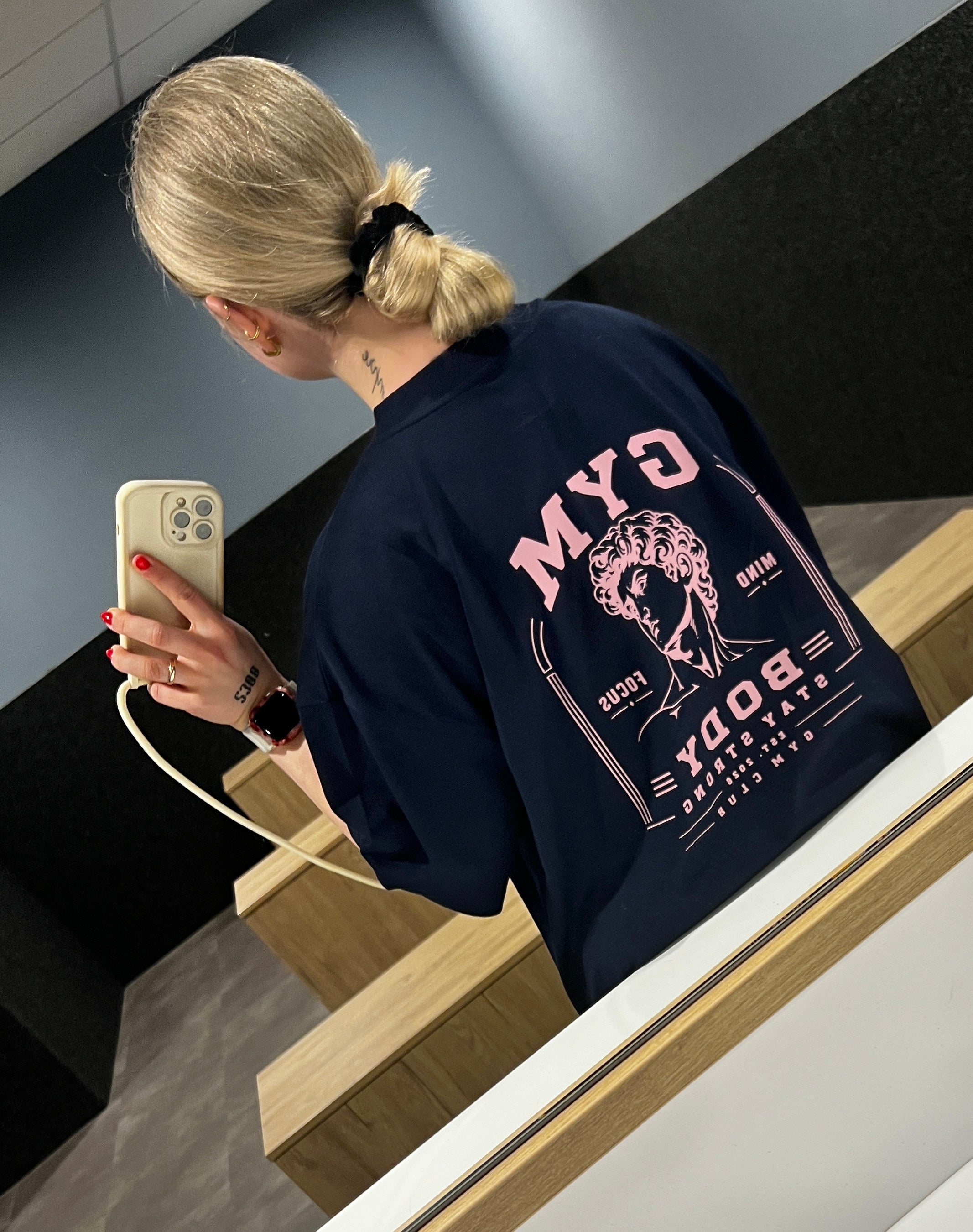 Boxy Unisex T-Shirt in Größe M / dunkelblau Summer Collection