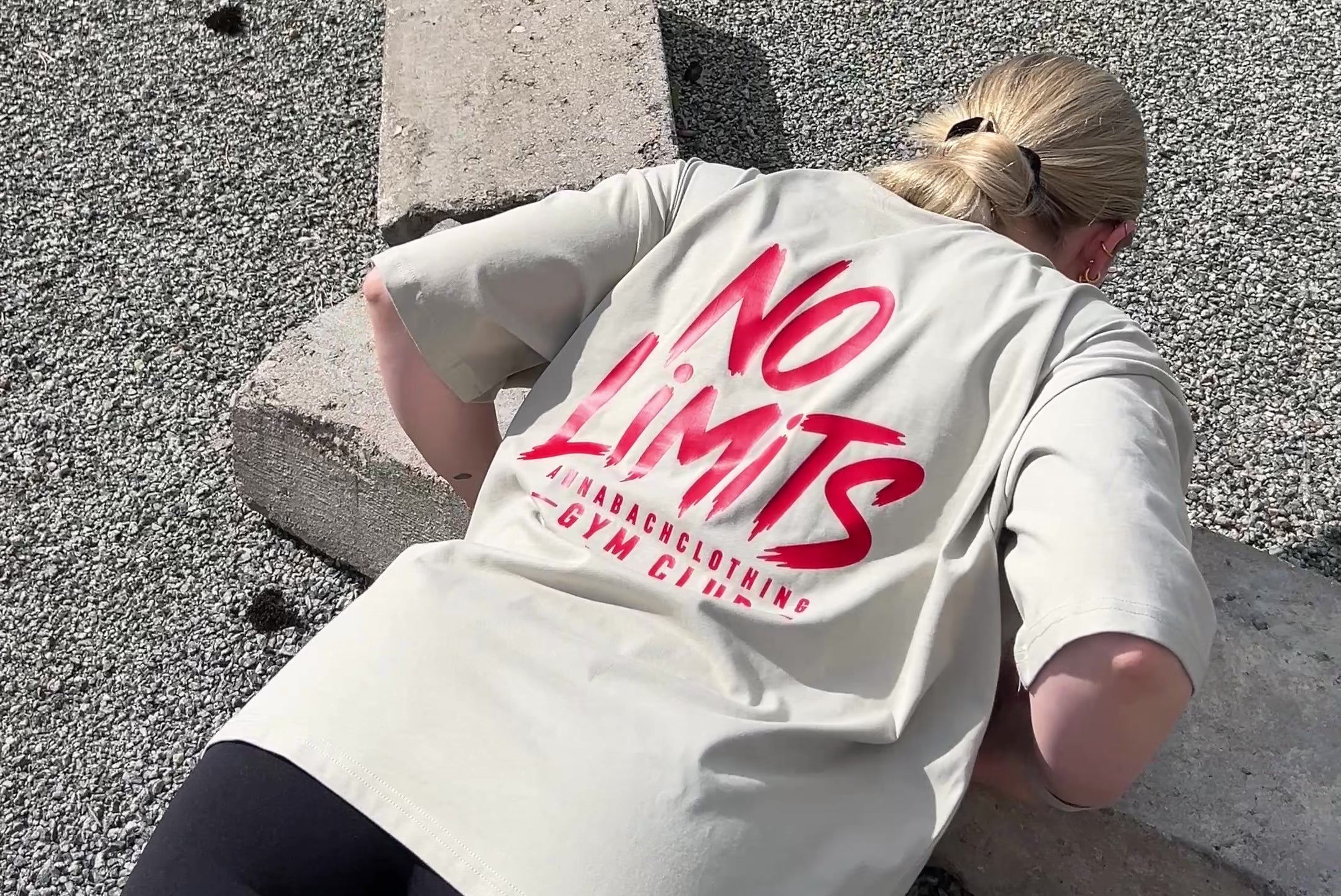 Boxy Unisex T-Shirt in Größe S / stone Summer Collection